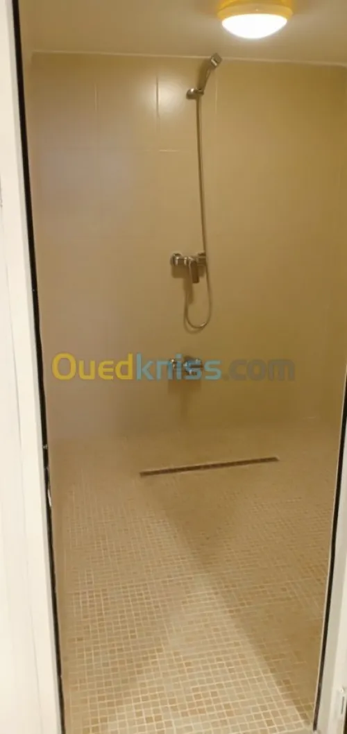 ENTREPRISE  NETTOYAGE  INDUSTRIEL 