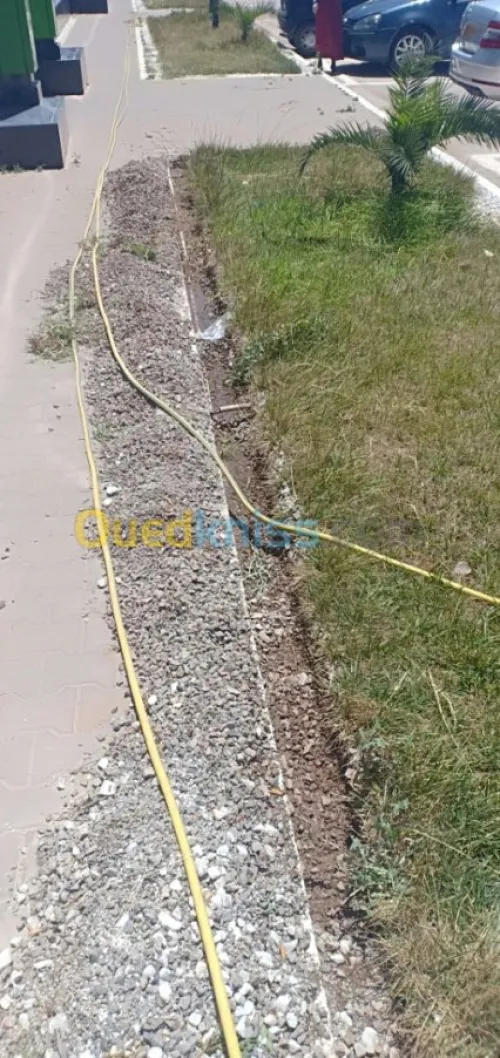 ENTREPRISE  NETTOYAGE  INDUSTRIEL 