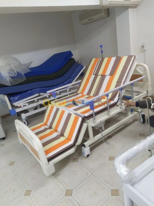 Lit D'hôpital Médical AVEC LA Toilette