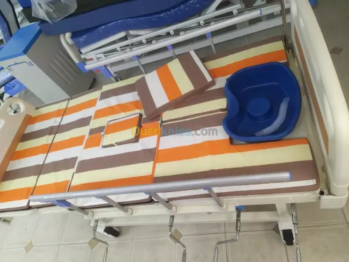 Lit D'hôpital Médical AVEC LA Toilette