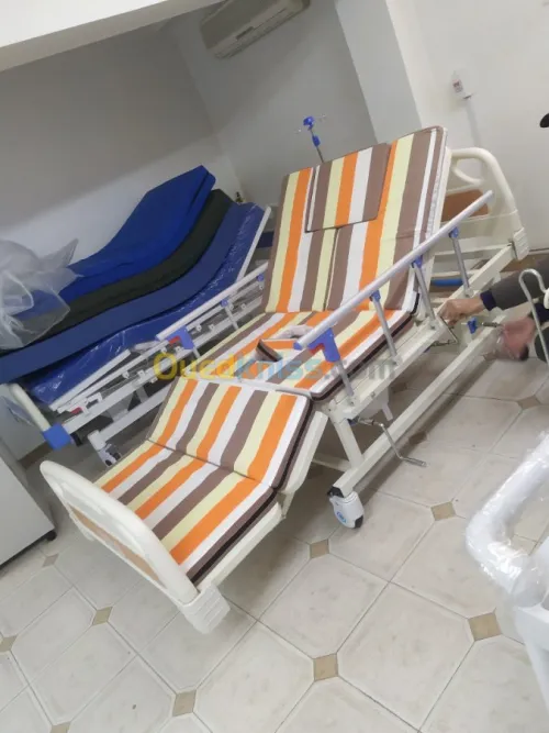 Lit D'hôpital Médical AVEC LA Toilette