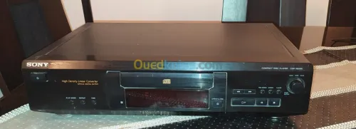 vends platine cd SONY ;CDP - XE330 