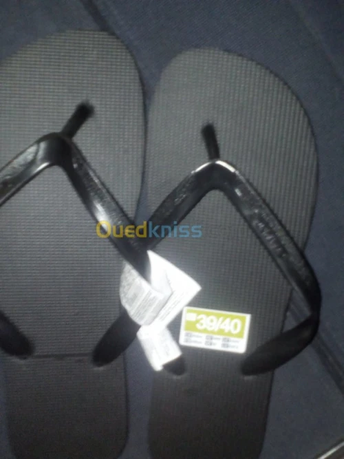 Tongs decatlon 