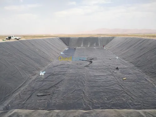 Installation geomambrane 