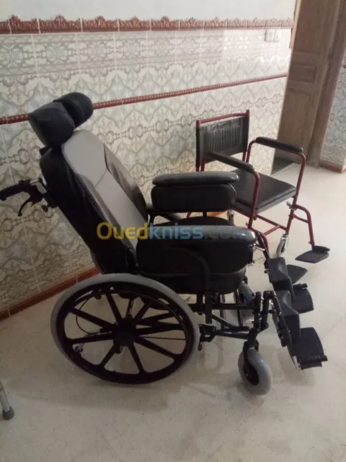 FAUTEUIL ROULANT LUXE CONFORT