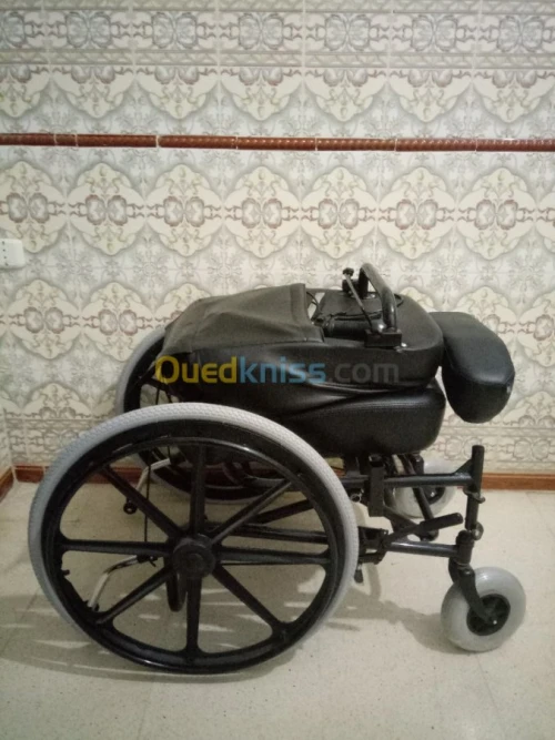 FAUTEUIL ROULANT LUXE CONFORT