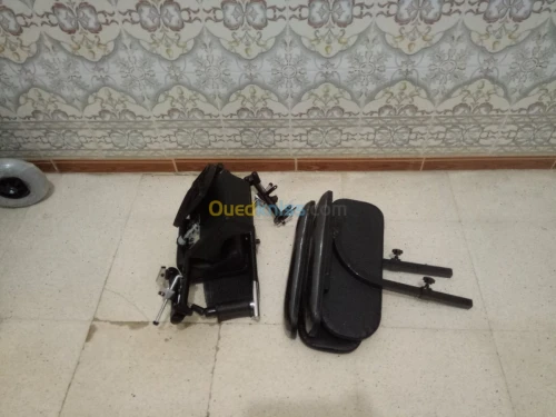 FAUTEUIL ROULANT LUXE CONFORT