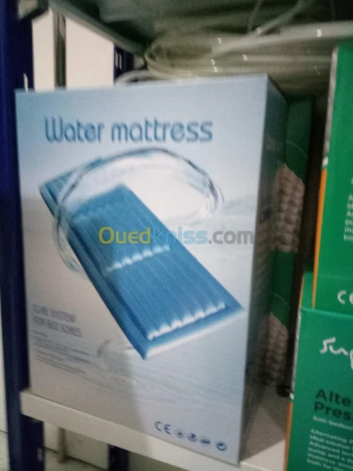 Matelas anti escarres à eau