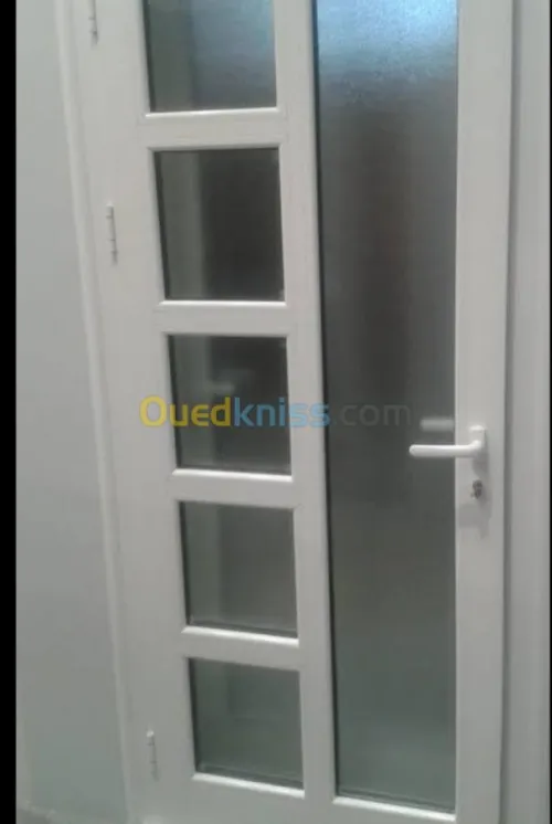 Aluminium et Pvc. المنيوم و بلاستيك 