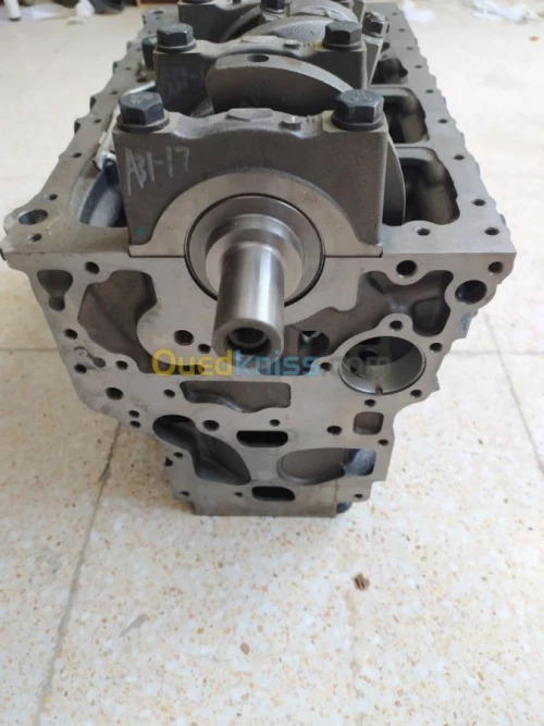 DEMI MOTEUR GONOW DIESEL TURBO