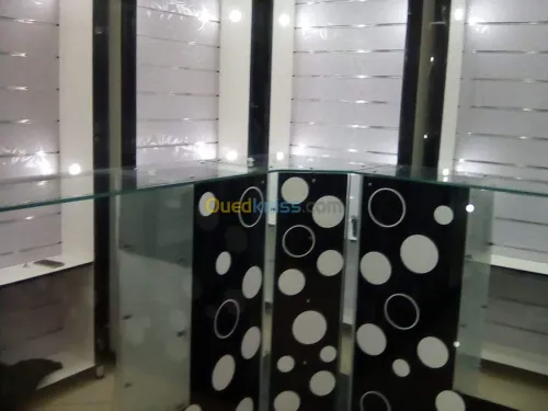 Comptoir armoire vitrine an verre