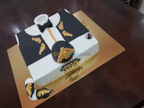 Gateaux et tarte d'anniversaire