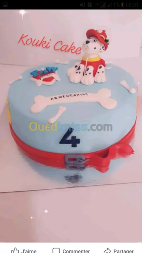 Gateaux et tarte d'anniversaire