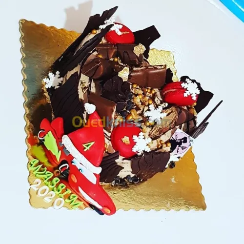 Gateaux et tarte d'anniversaire