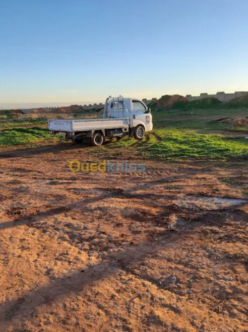 Location camions à benne et malaxeur 