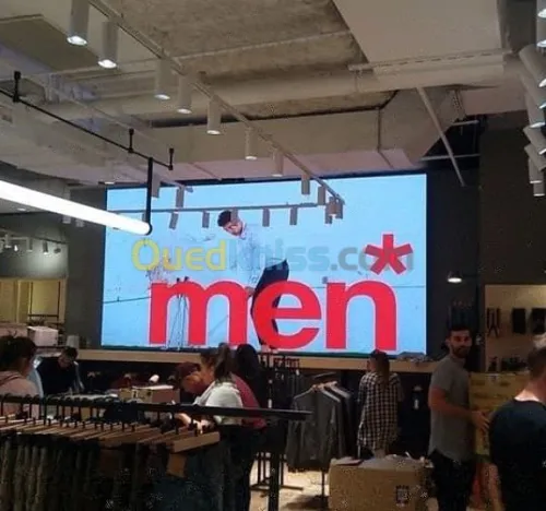 panneaux affichage LED شاشات العرض الع