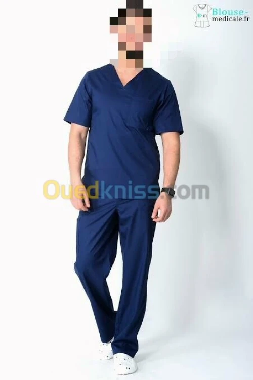 Tenus de bloc et tablier medical