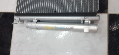 RADIATEUR CLIMATISEUR HYUNDAI TUCSON