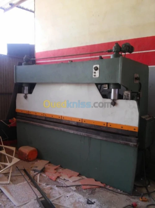 presse plieuse hydraulique 