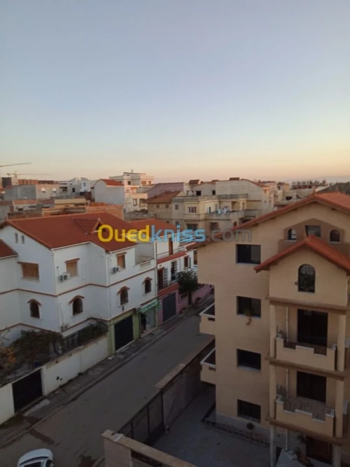 Vente Appartement F4 Alger Bordj el bahri