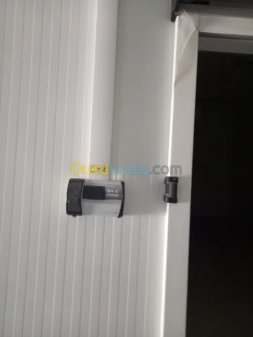 Chambres froide a louer