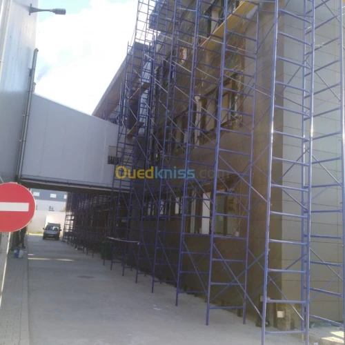   travaux de décoration alucobond 