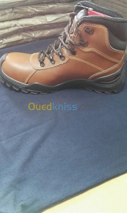 Chaussure de travail et de sécurité