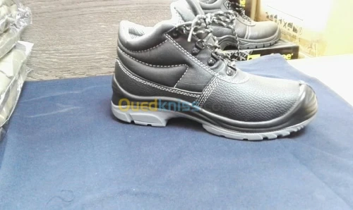 Chaussure de travail et de sécurité