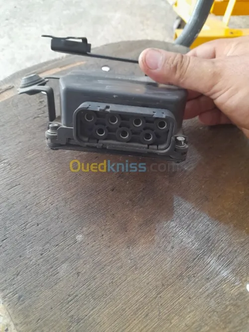 Pieces moteur 2.0l tdi VW golf 5 