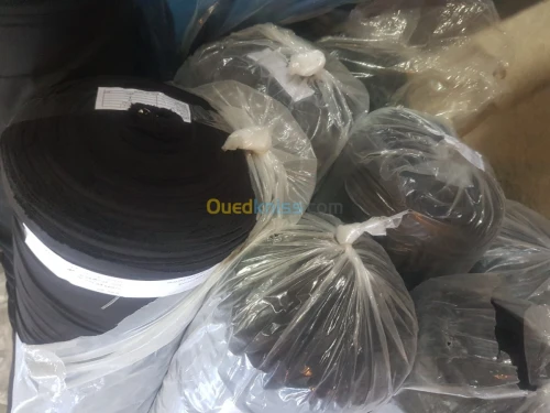 Tissu pour masques et masques finis