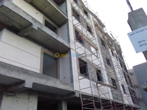 Monocouch façade