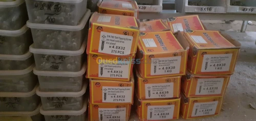 Lot de boulons et visses