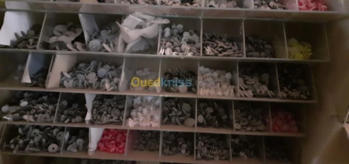 Lot de boulons et visses