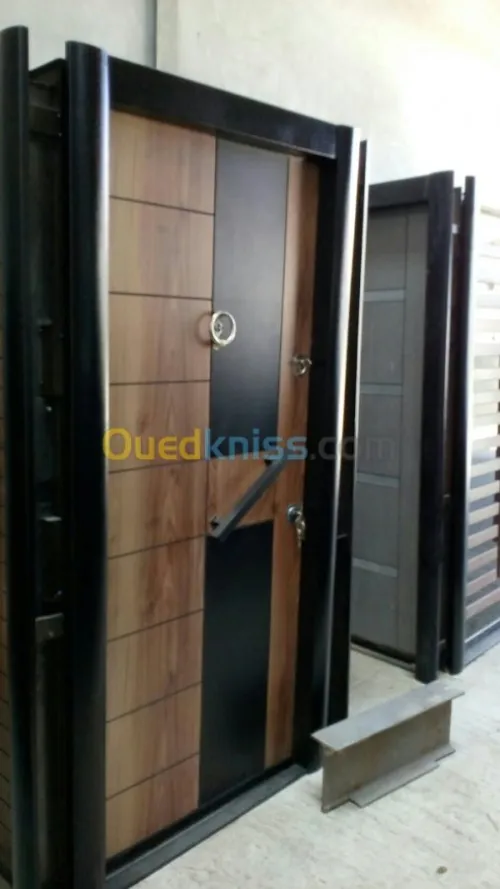 Fabrication de portes 