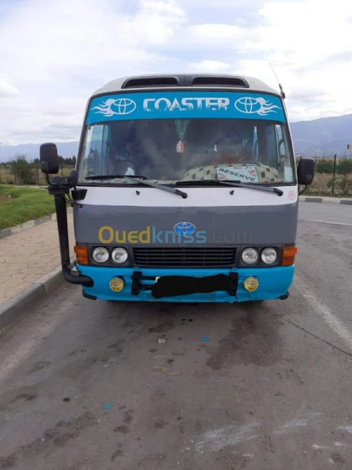 Location de bus Toyota coaster
