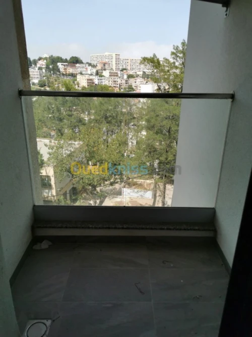 Location Appartement F4 Alger Said hamdine