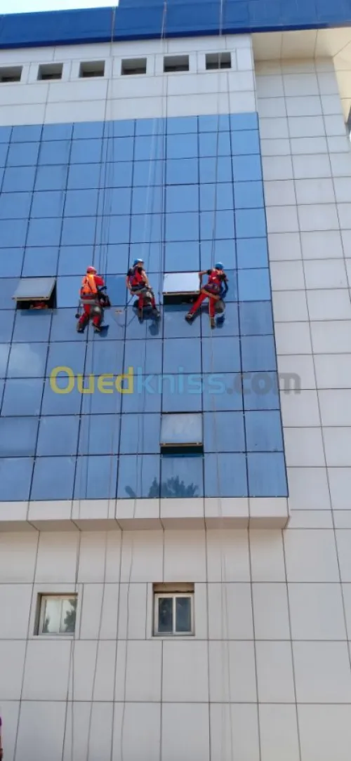 Nettoyage des vitres  et façade vitré