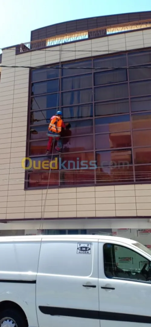 Nettoyage des vitres  et façade vitré