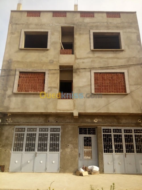 Vente Niveau De Villa F3 Mascara Zahana