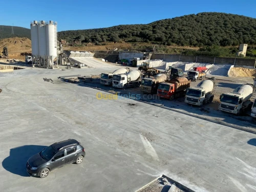 Terassement location engin vente de beton