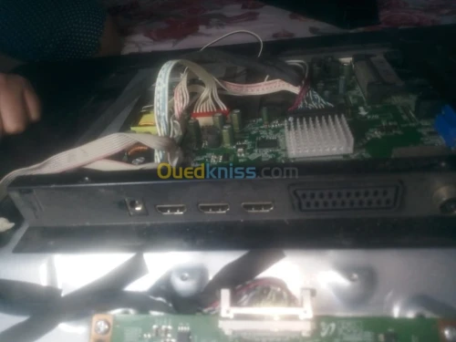 carte mere   tv stream 32 BM32G5 32" 