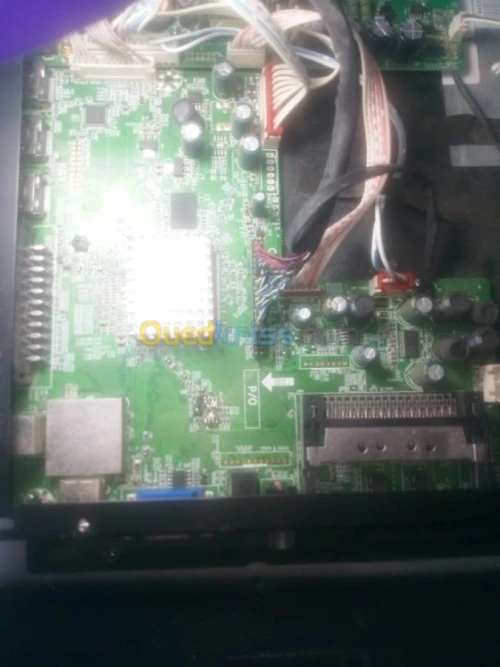 carte mere   tv stream 32 BM32G5 32" 