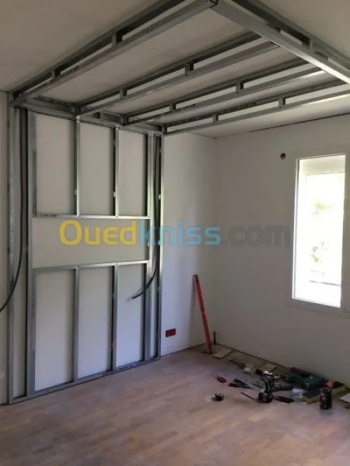 Décoration et habillage intérieur 