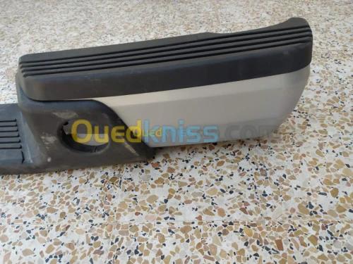 PARE CHOC ARRIERE GONOW DIESEL