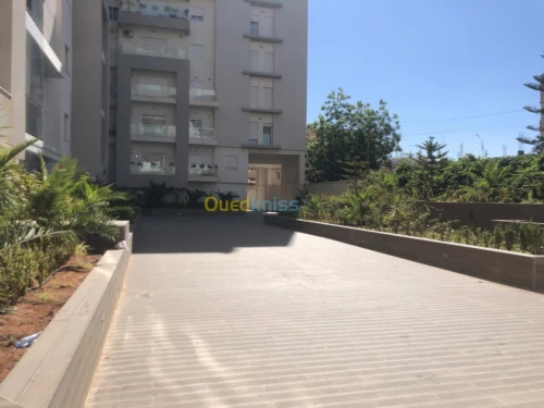 Location Appartement F4 Alger Cheraga