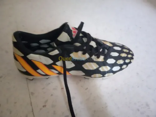 Soulier de foot (حرة)