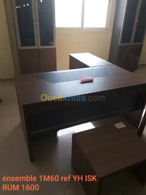 Mobilier de bureau et siegeries