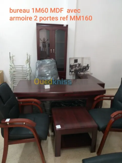 Mobilier de bureau et siegeries