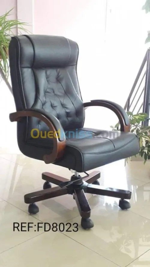 Mobilier de bureau et siegeries