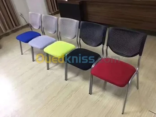 Mobilier de bureau et siegeries